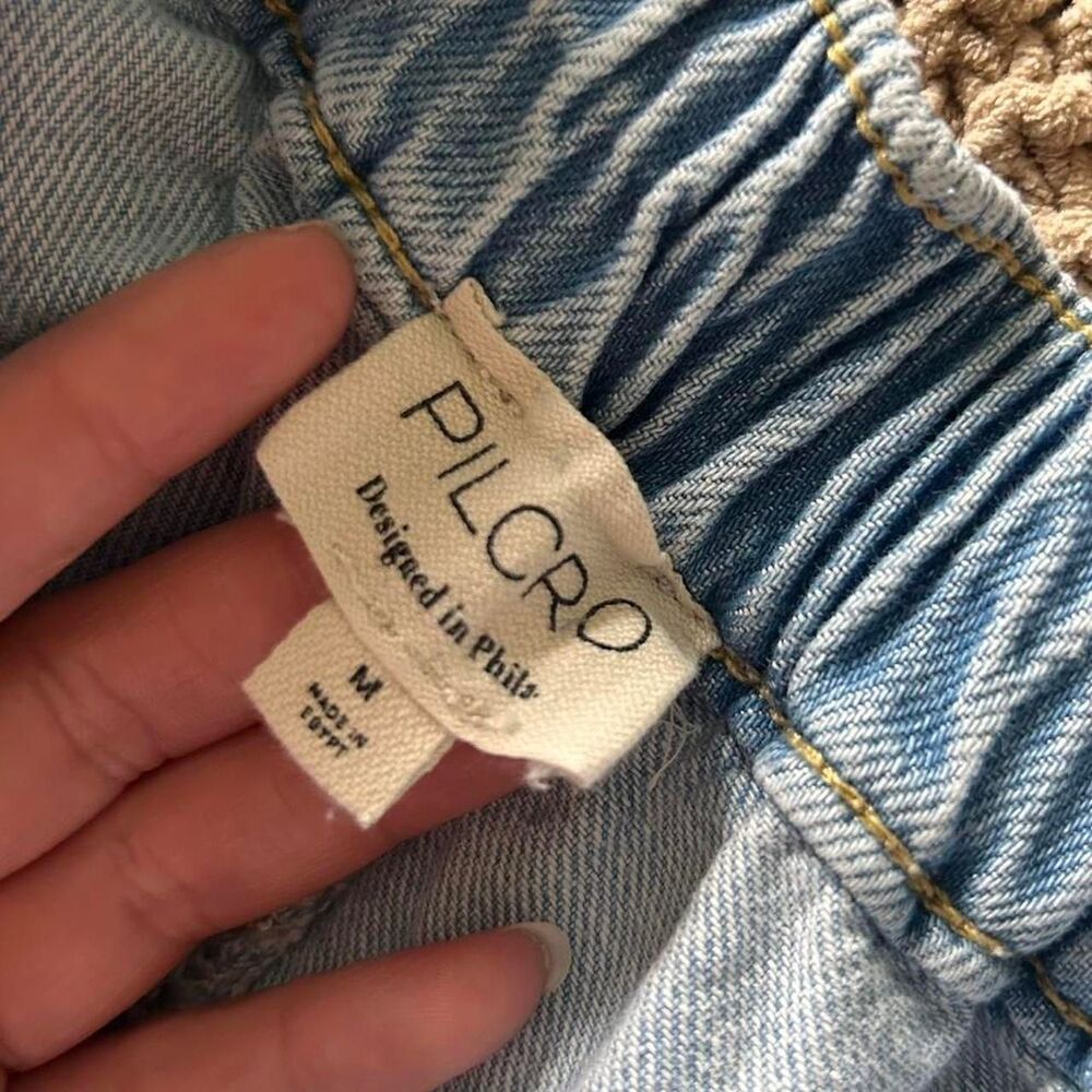 Anthropologie Pilcro Pleated High-Rise Wide-Leg Culotte Jeans Medium - Picture 7 of 7